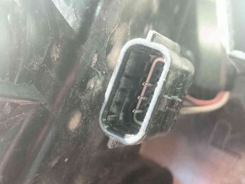 Recambio de piloto trasero derecho para nissan qashqai ii (j11, j11_) 1.3 dig-t referencia OEM IAM 265504EA0A  