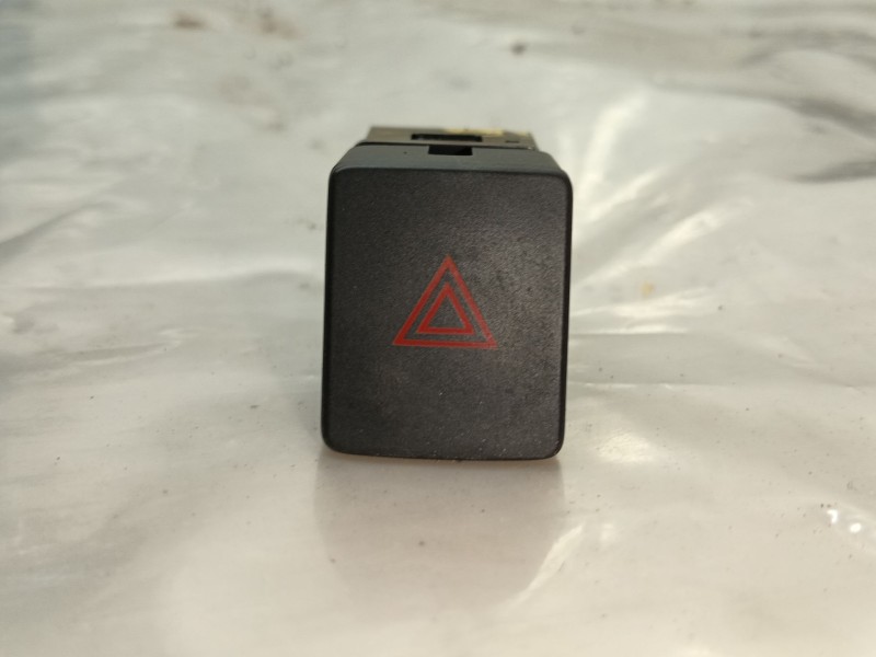 Recambio de warning para nissan qashqai ii (j11, j11_) 1.3 dig-t referencia OEM IAM 252904BA0A  