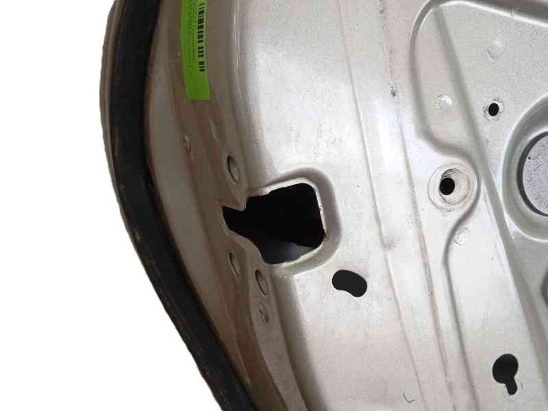 Recambio de puerta trasera izquierda para renault grand scénic iii (jz0/1_) 2.0 dci (jz0y) referencia OEM IAM 821017991R  