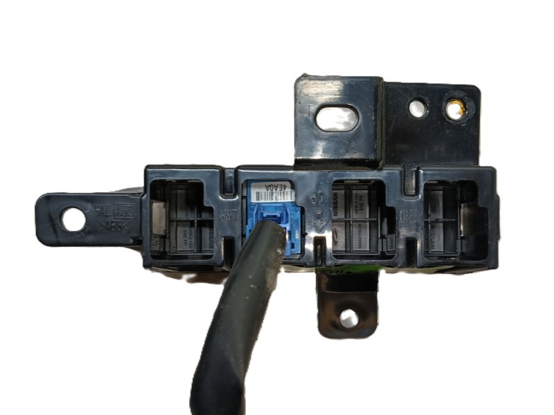 Recambio de interruptor para nissan qashqai ii (j11, j11_) 1.3 dig-t referencia OEM IAM   