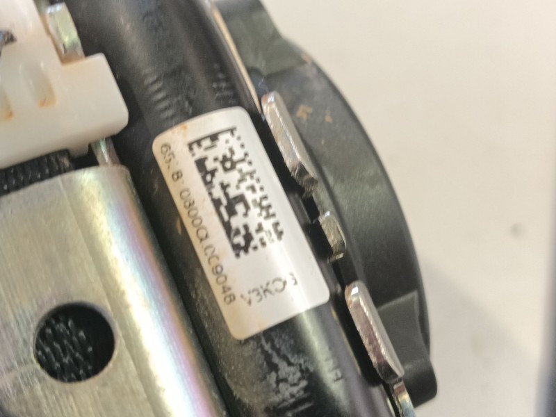 Recambio de cinturon seguridad delantero derecho para renault captur ii (hf_) tce 140 (hfn0) referencia OEM IAM 868845648R  