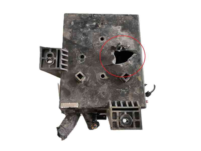 Recambio de caja reles / fusibles para ssangyong rexton / rexton ii (gab_) 2.9 td referencia OEM IAM 8231008010  