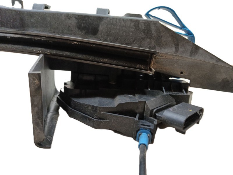 Recambio de cerradura puerta delantera izquierda para ford c-max ii (dxa/cb7, dxa/ceu) 1.0 ecoboost referencia OEM IAM 2049023 A