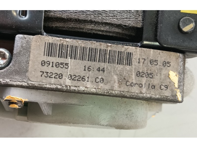 Recambio de cinturon seguridad delantero izquierdo para toyota corolla (_e12_) 1.4 d (nde120_) referencia OEM IAM 7322002110C0  