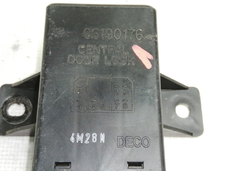 Recambio de centralita cierre para chevrolet nubira berlina se referencia OEM IAM 96190176  