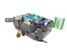 Recambio de caja reles / fusibles para hyundai tucson (jm) 2.0 crdi premium 4x4 referencia OEM IAM 91226E280FRT  
