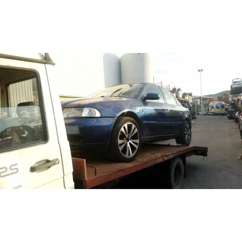 AUDI A4 BERLINA (B5)