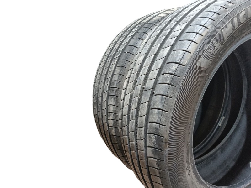 Recambio de neumatico para » otros... modelos referencia OEM IAM   