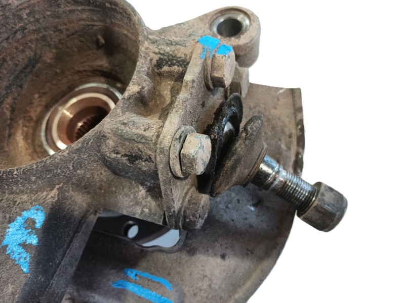 Recambio de mangueta delantera izquierda para citroën jumper ii furgoneta (244) 2.2 hdi referencia OEM IAM 364682  