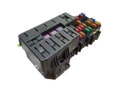 Recambio de caja reles / fusibles para mg zs suv (azs1) 1.0 t-gdi referencia OEM IAM   