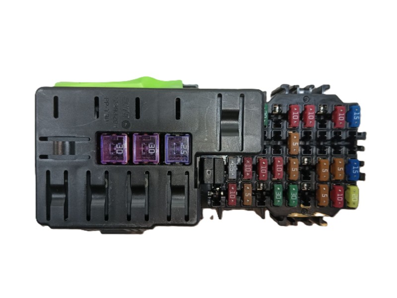 Recambio de caja reles / fusibles para mg zs suv (azs1) 1.0 t-gdi referencia OEM IAM   