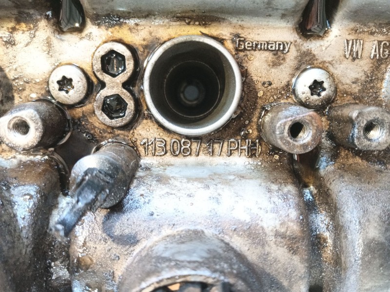 Recambio de culata para volkswagen tiguan (ad1, ax1) 1.4 tsi referencia OEM IAM   