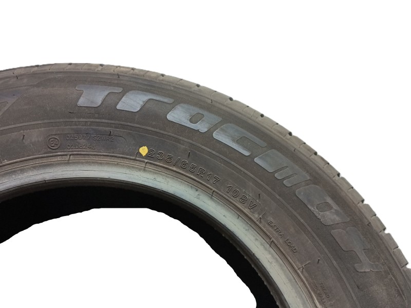 Recambio de neumatico para » otros... modelos referencia OEM IAM 235/65 R17 108V 2 TROCMOH