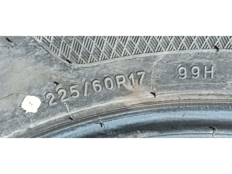 Recambio de neumatico para » otros... modelos referencia OEM IAM 225/60 R17 99H 2 KLEBER