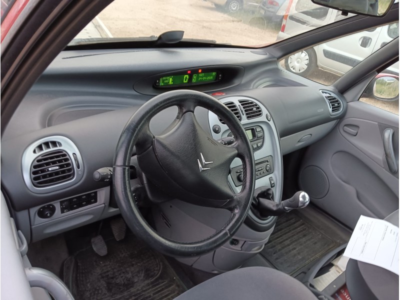 citroën xsara picasso (n68) del año 2007