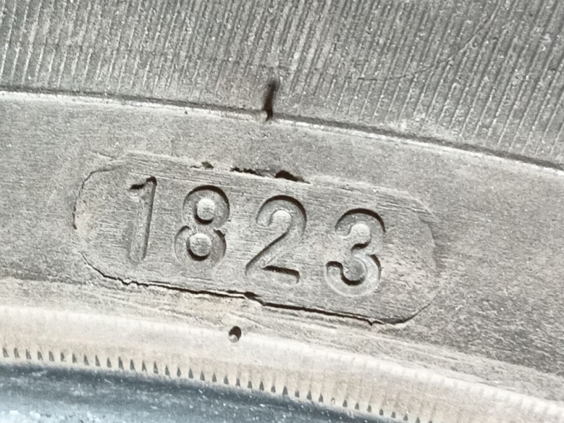 Recambio de neumatico para » otros... modelos referencia OEM IAM   