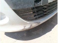 Recambio de paragolpes delantero para renault megane iii hatchback (bz0/1_, b3_) 1.5 dci referencia OEM IAM    2