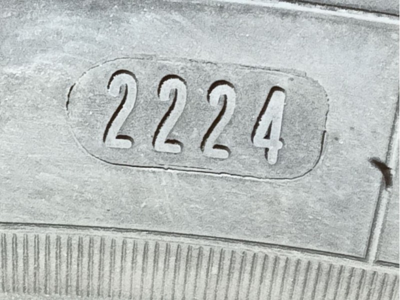 Recambio de neumatico para » otros... modelos referencia OEM IAM   