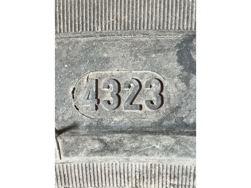 Recambio de neumatico para » otros... modelos referencia OEM IAM   