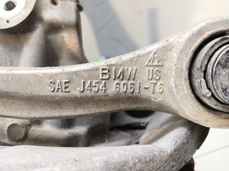 Recambio de mangueta trasera derecha para bmw x5 (e70) 3.0 d referencia OEM IAM   