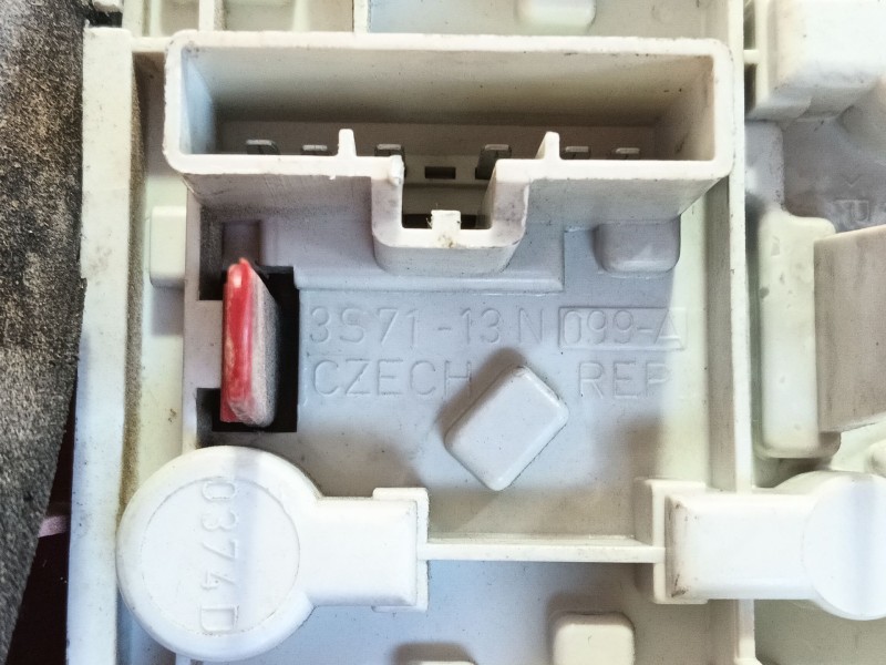 Recambio de piloto trasero izquierdo para ford mondeo iii (b5y) 2.0 tdci referencia OEM IAM   