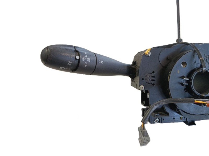 Recambio de mando multifuncion para peugeot 407 (6d_) 2.0 hdi 135 (6drhrh, 6drhre, 6drhrg, 6drhrj) referencia OEM IAM   