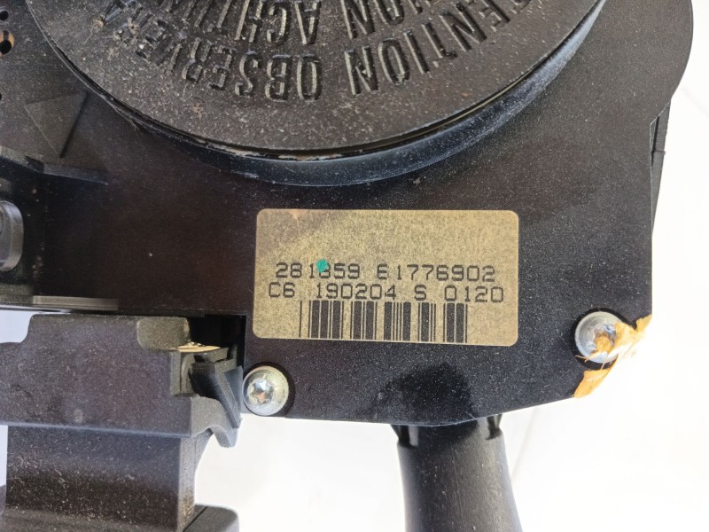 Recambio de mando multifuncion para peugeot 407 (6d_) 2.0 hdi 135 (6drhrh, 6drhre, 6drhrg, 6drhrj) referencia OEM IAM   