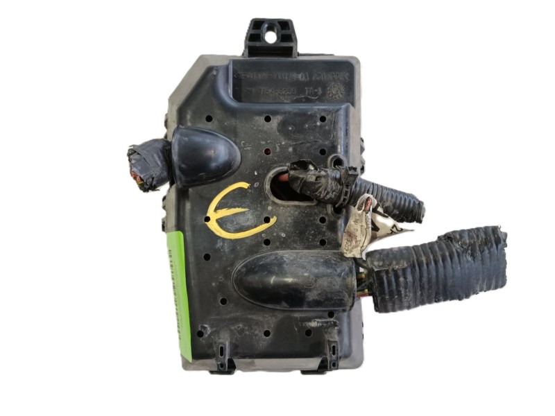 Recambio de caja fusibles delantera para ford mondeo iii (b5y) 2.0 tdci referencia OEM IAM   