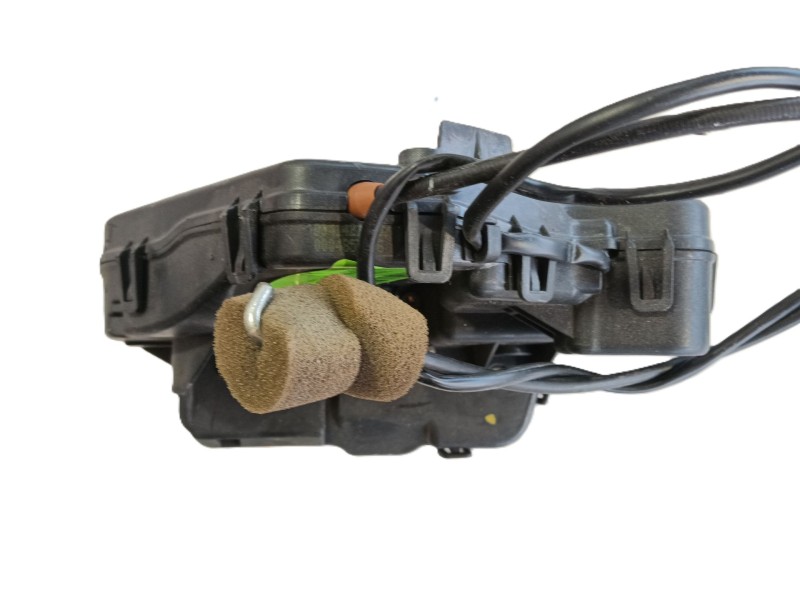 Recambio de cerradura puerta trasera derecha para mercedes-benz clase c (w203) c 220 cdi (203.006) referencia OEM IAM 2037300235