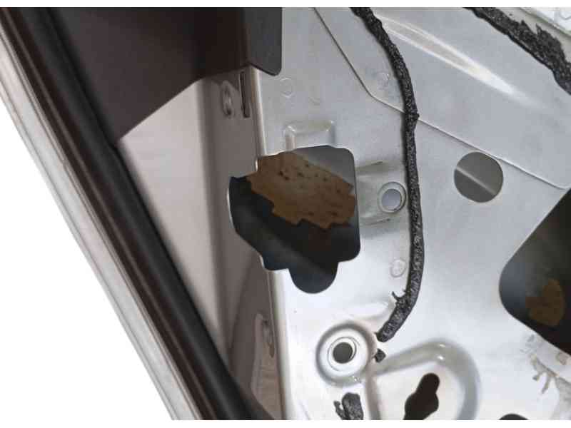 Recambio de puerta trasera izquierda para mercedes-benz clase c (w203) c 220 cdi (203.006) referencia OEM IAM 203730070567  
