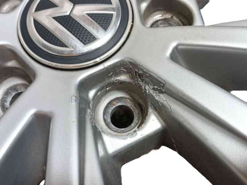 Recambio de llanta para volkswagen tiguan (ad1, ax1) 1.4 tsi referencia OEM IAM 17 PULGADAS  