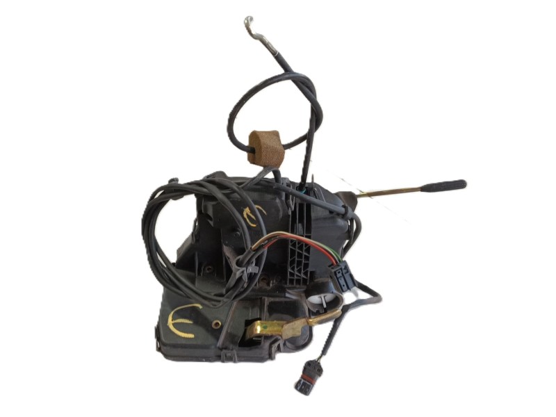 Recambio de cerradura puerta delantera izquierda para mercedes-benz clase c (w203) c 220 cdi (203.006) referencia OEM IAM 203720