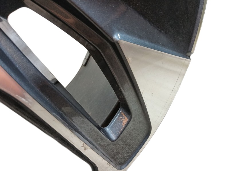 Recambio de llanta para volkswagen id.4 (e21) performance referencia OEM IAM  8Jx19 ET45