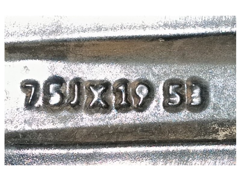 Recambio de llanta para hyundai tucson (tl, tle) 1.6 crdi referencia OEM IAM   