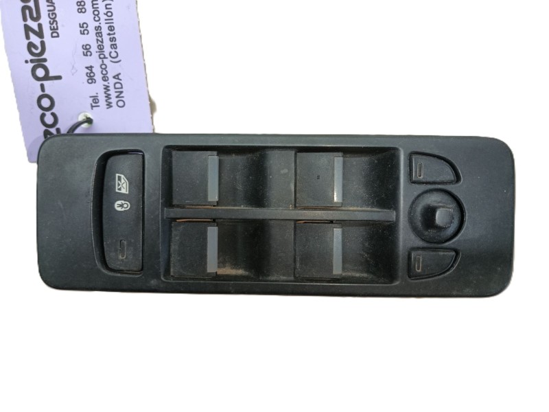 Recambio de mando elevalunas delantero izquierdo para land rover discovery sport (l550) 2.0 d referencia OEM IAM LR180661  