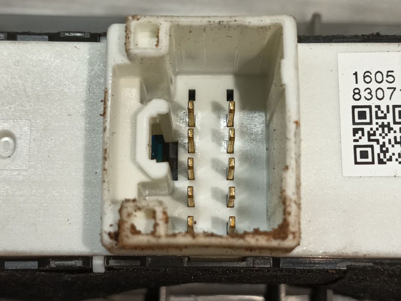 Recambio de mando elevalunas trasero derecho para subaru outback (bs) 2.0 d awd (bsd) referencia OEM IAM 83071AL080 94263AL200 