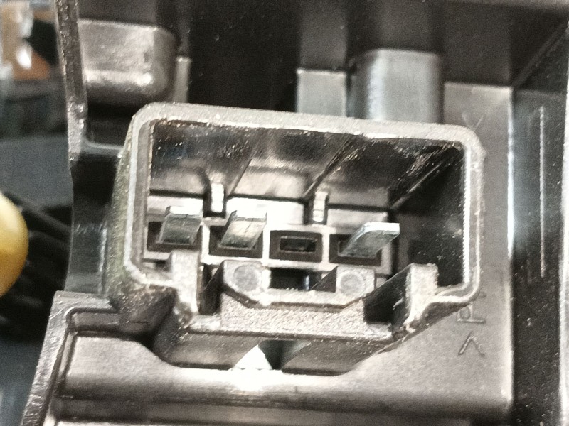 Recambio de piloto trasero izquierdo interior para ford c-max ii (dxa/cb7, dxa/ceu) 1.0 ecoboost referencia OEM IAM 1767544 8950