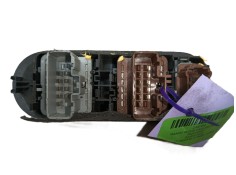 Recambio de mando elevalunas delantero izquierdo para renault megane ii sedán (lm0/1_) 1.6 referencia OEM IAM 8200315033   2