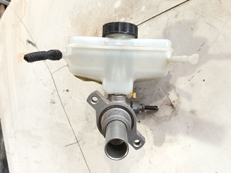 Recambio de bomba freno para mercedes-benz clase c (w205) c 180 bluetec / d (205.036) referencia OEM IAM A2054300001  