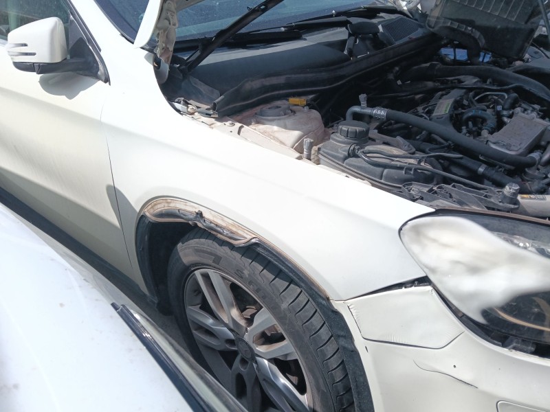 Recambio de aleta delantera derecha para mercedes-benz clase gla (x156) gla 220 d (156.903) referencia OEM IAM 1568800218  