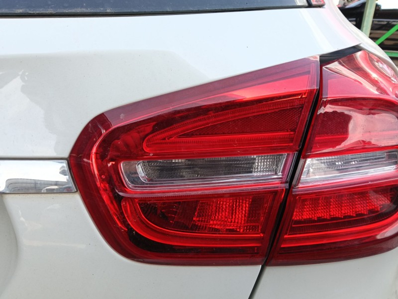 Recambio de piloto trasero derecho interior para mercedes-benz clase gla (x156) gla 220 d (156.903) referencia OEM IAM 156906145