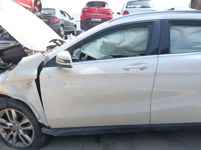 Recambio de puerta delantera izquierda para mercedes-benz clase gla (x156) gla 220 d (156.903) referencia OEM IAM 156720010564  
