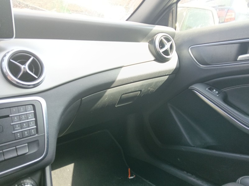 Recambio de guantera para mercedes-benz clase gla (x156) gla 220 d (156.903) referencia OEM IAM   