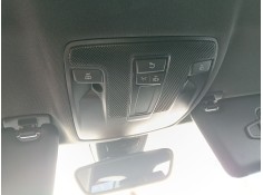 LUZ INTERIOR DELANTERA CENTRAL 