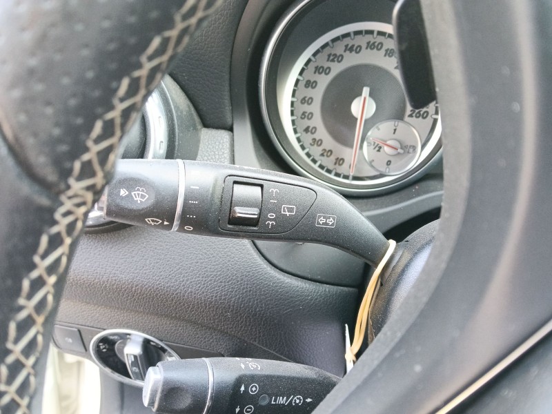 Recambio de mando intermitentes para mercedes-benz clase gla (x156) gla 220 d (156.903) referencia OEM IAM   