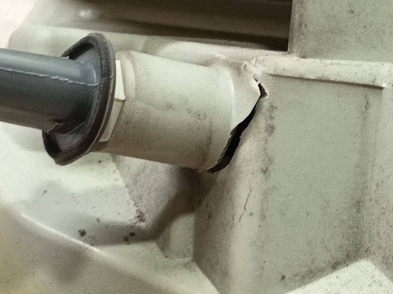 Recambio de piloto trasero derecho para renault grand scénic iii (jz0/1_) 1.5 dci referencia OEM IAM 265500014R  
