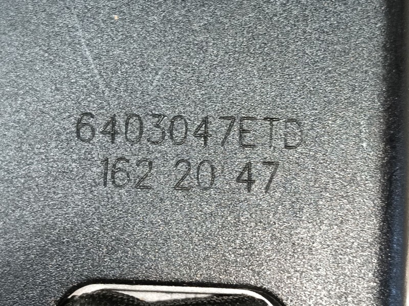 Recambio de enganche cinturon trasero izquierdo para opel corsa f (p2jo) corsa-e (68) referencia OEM IAM   