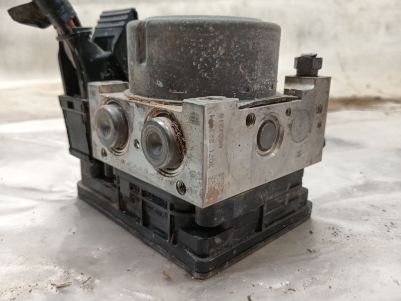 Recambio de abs para ford c-max ii (dxa/cb7, dxa/ceu) 2.0 tdci referencia OEM IAM 2383942  