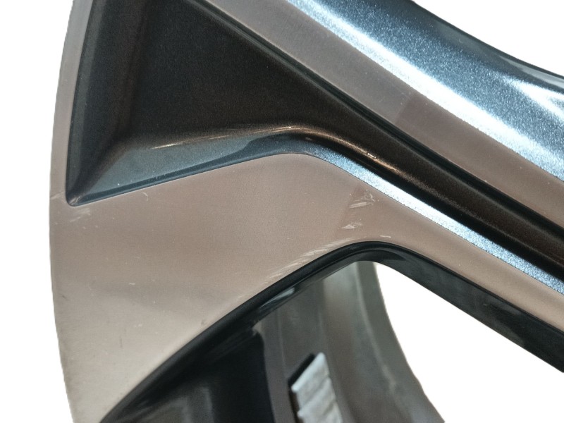 Recambio de llanta para kia xceed (cd) 1.0 t-gdi referencia OEM IAM   