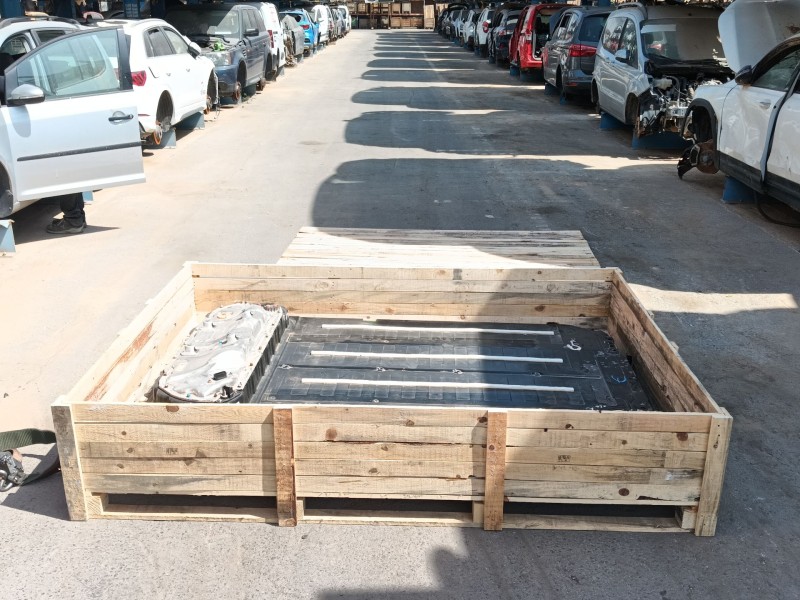 Recambio de bateria para tesla model 3 ev awd referencia OEM IAM 170001200B 150782100B 